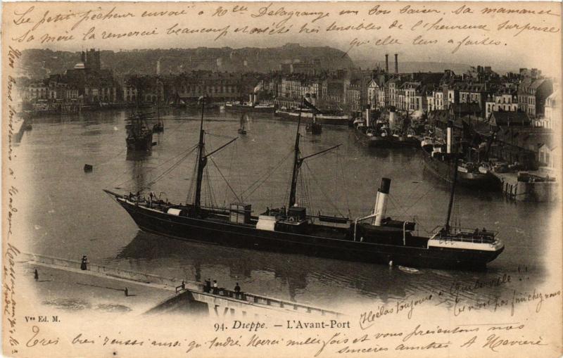 CPA DIEPPE-L'Avant Port (347216)