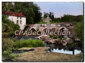 Postcard Modern Bessines (Haute Vienne) The Old Bridge