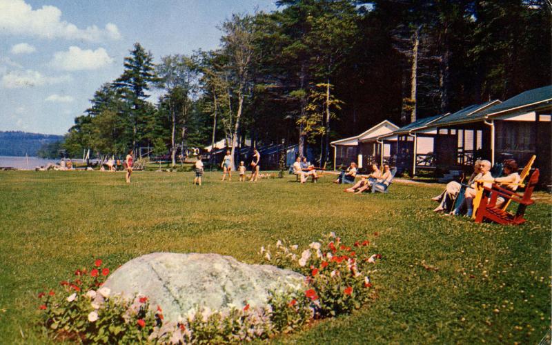 NH - Wolfeboro. Point Breeze Cabins