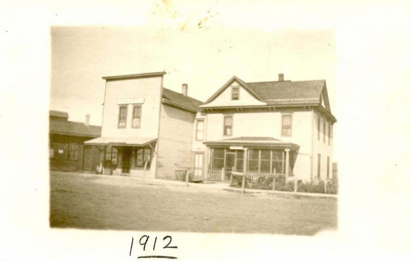 USA  - 1912, Hotel and Grocery Store - RPPC