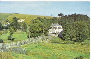 Devon Postcard - Two Bridges - Dartmoor - Showing Large House    SL40