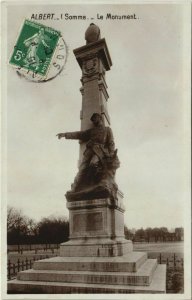 CPA ALBERT Le Monument (18643)