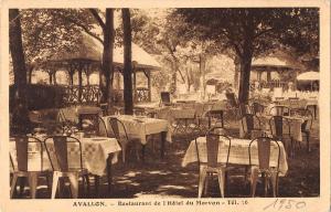 BF10323 avallon restaurant de l hotel du morvan france        France