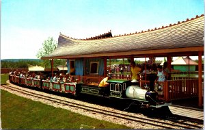 Canada Railway Station And Train Children Zoo Storyland Valley Edmonton 09.58