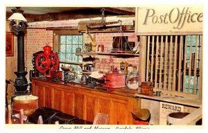 Postcard MUSEUM SCENE Hinsdale Illinois IL AP0961