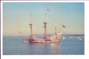Mayflower II, Plymouth  Massachusetts, Photo John Pontiere