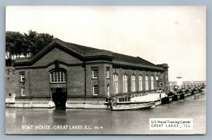 GREAT LAKES IL NAVAL TRAINING CENTER BOAT HOUSE VINTAGE REAL PHOTO POSTCARD RPPC