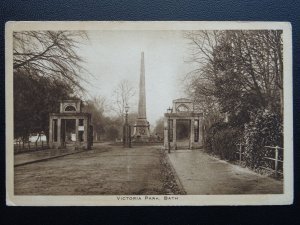 Somerset BATH Victoria Park - Old Postcard by L.G. Berman, Broad Street, Bath