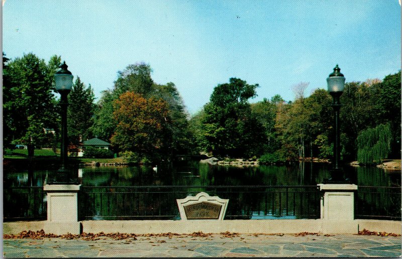 Vtg Westfield NJ Mindowaskin Park Pond Lake 1950s Unused Chrome Postcard