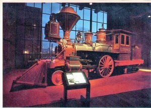 VINTAGE CONTINENTAL SIZE POSTCARD C. P. HUNTINGTON LOCOMOTIVE AT RAIL MUSEUM