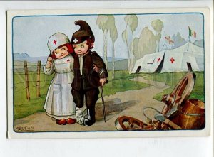 3139770 WWI Red CROSS Angels consoling by BERTIGLIA Vintage PC