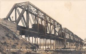 D88/ Glendive Montana RPPC Postcard c1910 Yellowstone River MRV Railroad Bridge