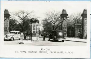 IL - Great Lakes, U. S. Naval Training Station, Front Gate  *RPPC