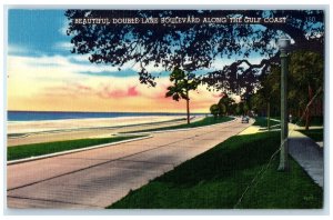 c1940's Beautiful Double Lane Boulevard Gulf Coast Gulfport Mississippi Postcard