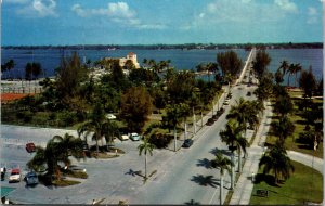 Vtg View Looking North US Route 41 Bradenton to Palmetto Florida FL Postcard