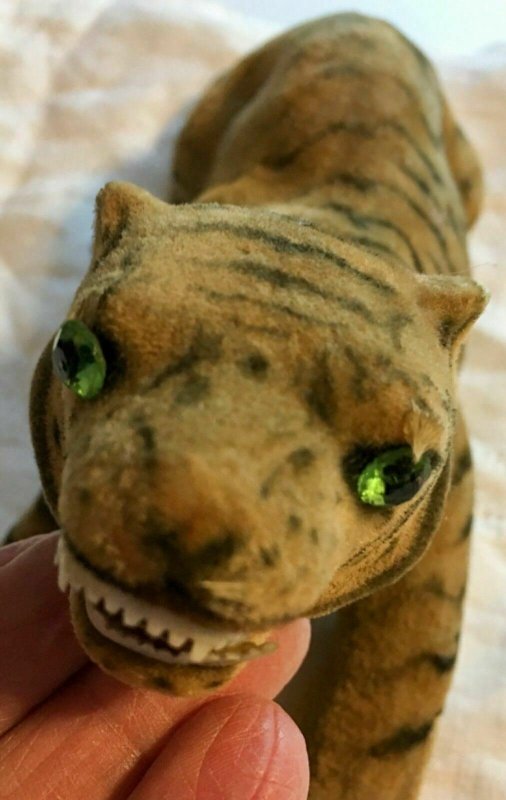 Vintage Felt Tiger Bobble Nodding Head 8” Green Eyes Teeth Unusual   SKU 043-106