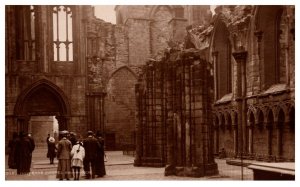 Holyrood Chapel Edinburg  Judges LTD no. 3089