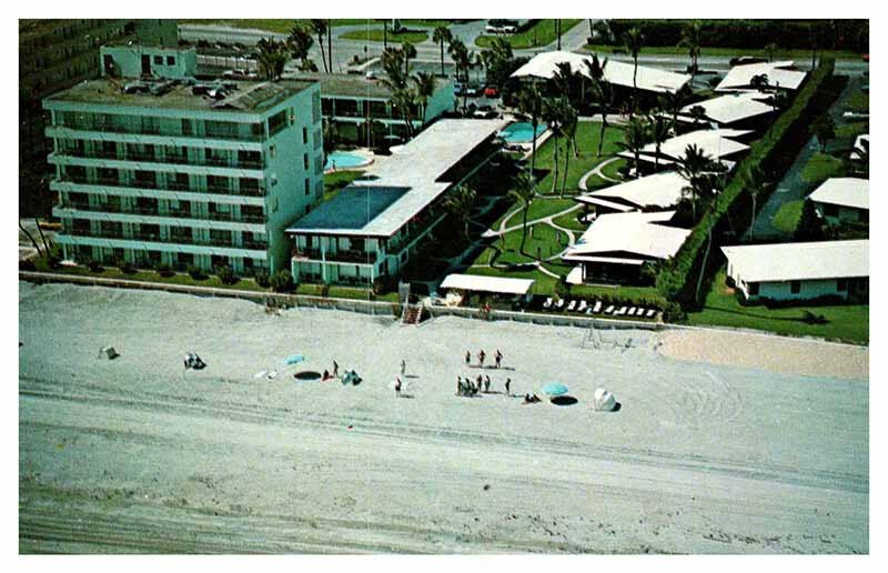 Postcard BEACH SCENE Pompano Beach Florida FL AR4230