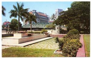 Elizabeth Walk Seaside Walk Singapore China Publisher A.S.M.K. & Co. Postcard