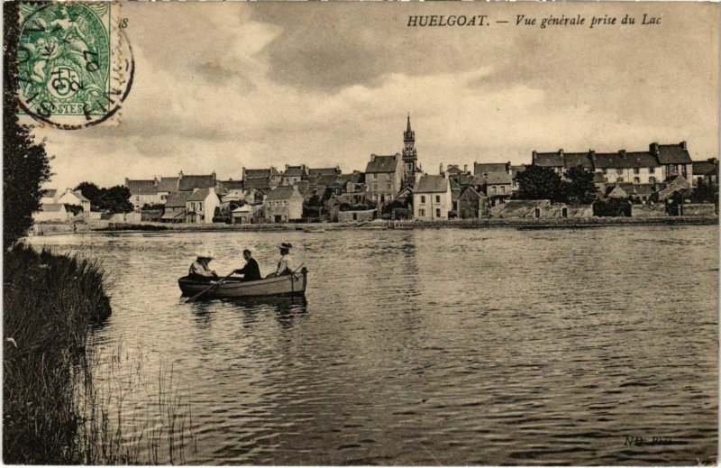 CPA Huelgoat- vue generale prise du Lac FRANCE (1025956)