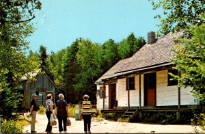 Canada Quebec Ste Adele Le Village De Seraphin