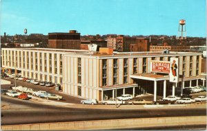 postcard Nashville, TN - The Ramada Inn