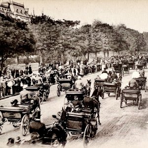Paris France Return From The Races 1910s Postcard Bois De Boulogne Ave PCBG12A