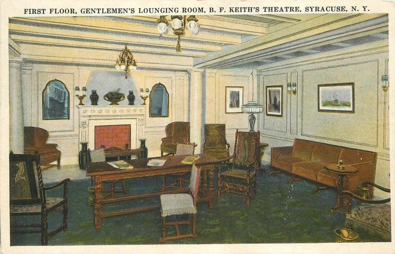 Postcard New York Syracuse 1st Floor Gentlemen's lounging room Keith's 23-11951