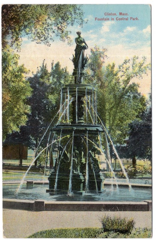 Clinton, Mass, Fountain in Central Park