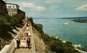 Canada Promenade des Gouverneurs Quebec Chrome Postcard 08.60