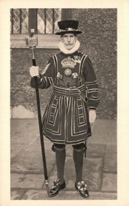 Vintage Postcard 1920's Portrait Head Warder in State Dress Tower of London UK