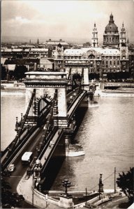 Hungary Budapest Lanchid Vintage RPPC C101