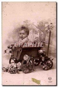 Fantasy - Flowers - Bebe - Chubby baby sitting in car with roses - Old Postcard