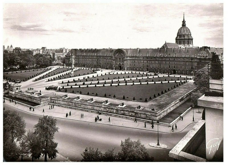 Vintage Paris Et Ses Merveilles - Paris, France - Postcard by GUY RPPC