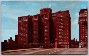 Vtg Chicago Illinois IL Conrad Hilton Hotel View Michigan Boulevard Postcard