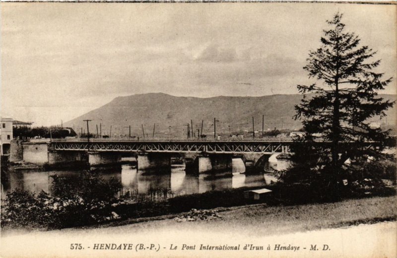 CPA HENDAYE - Le Pont International d'Irun (365128)