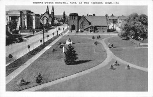 Two Harbors, MN Minnesota  THOMAS OWENS MEMORIAL PARK Bird's Eye View  Postcard