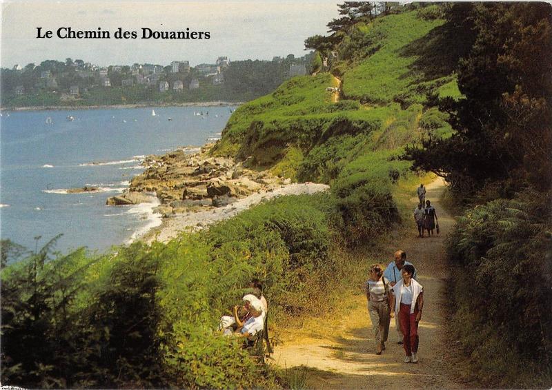 BR52544 le chemin des douaniers Perros Guirec       France