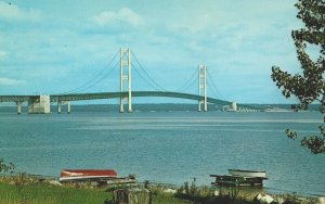 USA Mackinac Straits Bridge Peninsulas Michigan Chrome Postcard 03.71