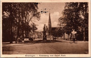 Netherlands Groningen Kraneweg met Gereformeerde Kerk Vintage Postcard C173