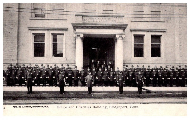 Connecticut Bridgeport Police and Charities Building, Police standing in front