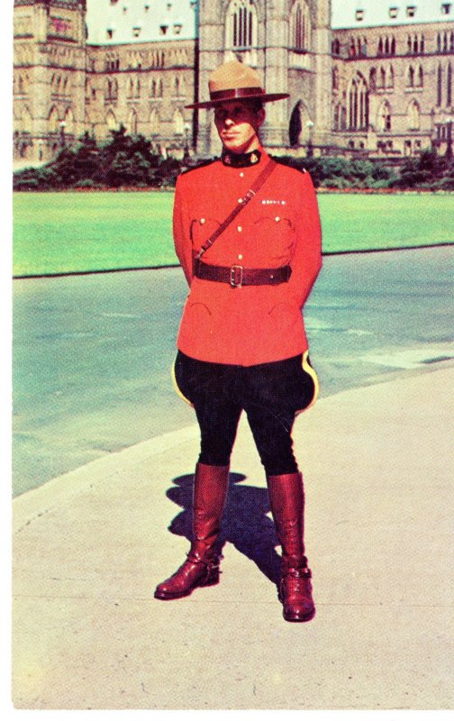 PC6599  THE ROYAL MOUNTED POLICE, CANADA