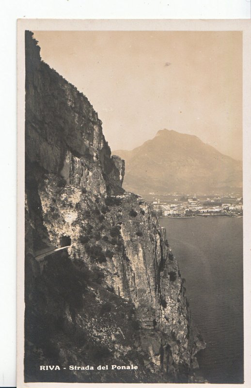 Italy Postcard - Riva - Strada Del Ponale     MB621