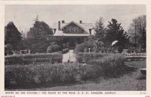 SASHBURN , Georgia , 1930s ; House by the Road