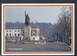 Hampshire Postcard - King Alfred's Statue, Winchester    RR7176