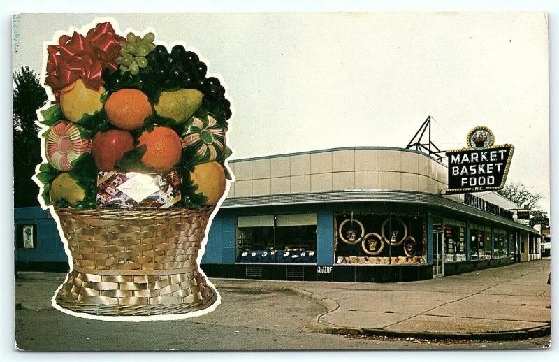 Postcard MI Detroit Market Basket Food Gift Basket Store R04