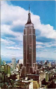 Empire State Building New York City NYC NY Blue Sky Postcard VTG UNP Enco Unused 