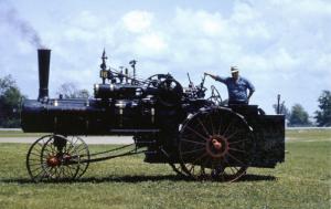USA - Vintage Farm, Steam-Powered Tractor