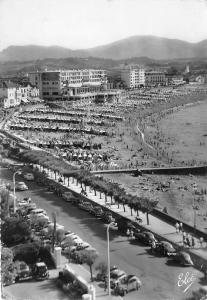 BR18476 Saint Jean de Luz une vue sur la plage  france