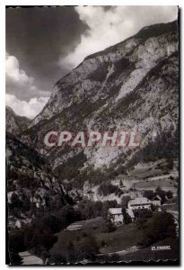 Postcard Modern Guillestre King's House at the entrance of the Gorges du Guil